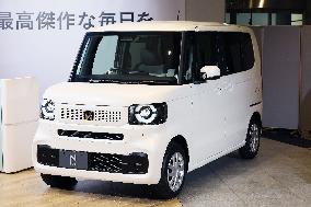 Honda's new N-BOX presentation